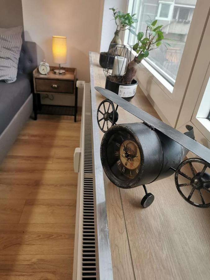 Frisch Sanierte Ferienwohnung 2 Min Vom Suedstrand - Balkon - Pay Tv Wilhelmshaven Exterior photo
